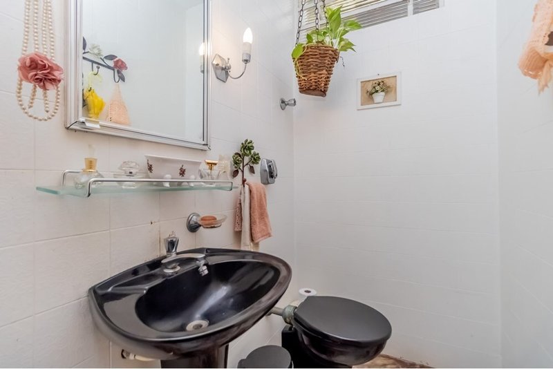 Casa a venda - Aclimação - 1 suíte 239m² Simão Pereira São Paulo - 