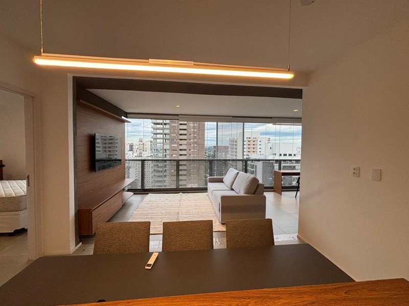 Apartamento de 60m², 2 quartos em Pinheiros Rua Alves Guimarães São Paulo - 