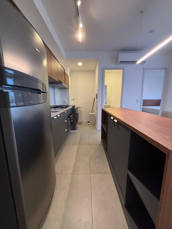 Apartamento de 60m², 2 quartos em Pinheiros Rua Alves Guimarães São Paulo - 