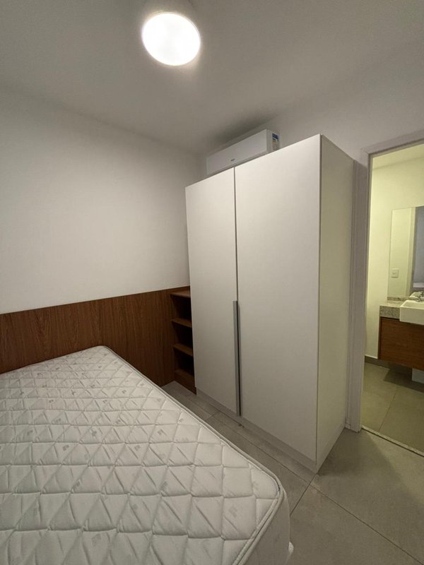 Apartamento de 60m², 2 quartos em Pinheiros Rua Alves Guimarães São Paulo - 