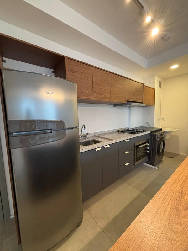 Apartamento de 60m², 2 quartos em Pinheiros Rua Alves Guimarães São Paulo - 