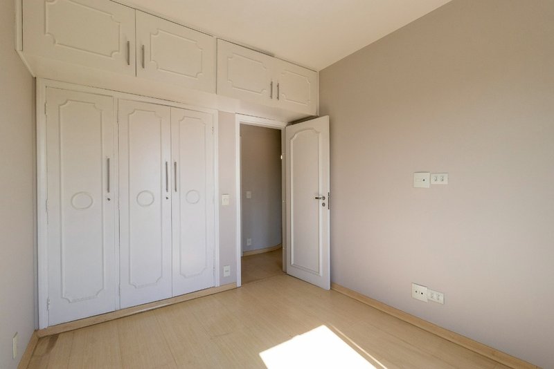 Apartamento a venda - Vila Mascote - 2 dormitórios 65m² Santa Catarina São Paulo - 