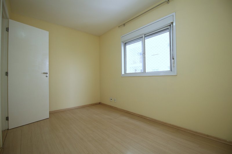 Apartamento para alugar com 65m², 2 quartos e 1 vaga Avenida Santo Albano São Paulo - 