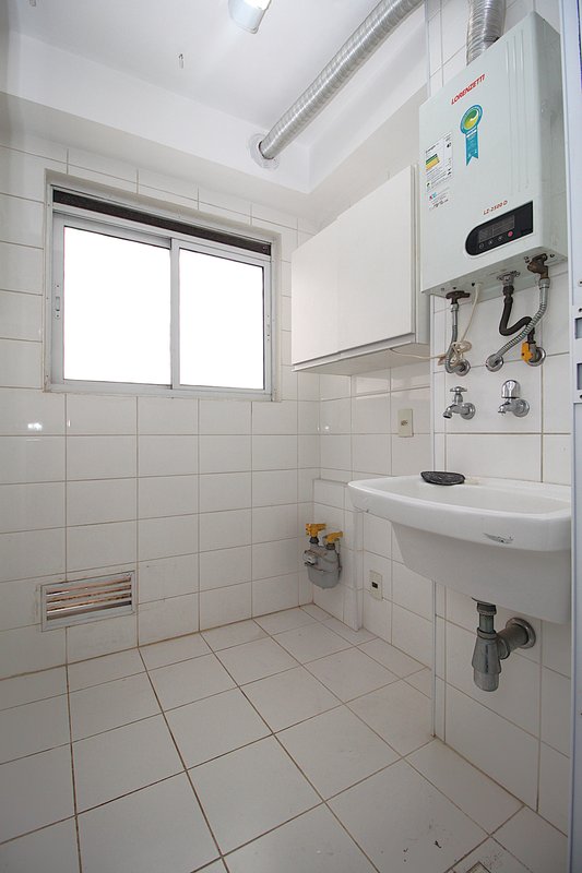 Apartamento para alugar com 65m², 2 quartos e 1 vaga Avenida Santo Albano São Paulo - 