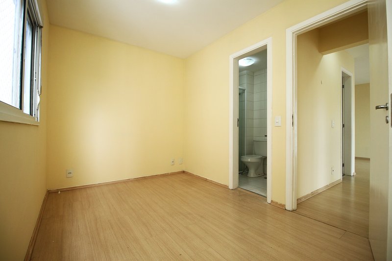 Apartamento para alugar com 65m², 2 quartos e 1 vaga Avenida Santo Albano São Paulo - 