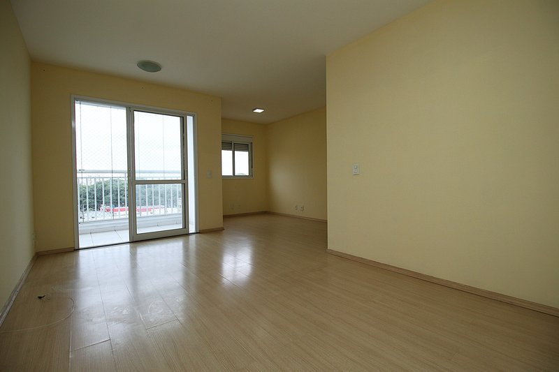 Apartamento para alugar com 65m², 2 quartos e 1 vaga Avenida Santo Albano São Paulo - 
