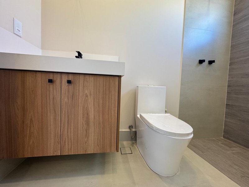 CASA MAGNÍFICA À VENDA NA REGIÃO DO ALPHAVILLE DOM PEDRO, CAMPINAS-SP Avenida 1 Campinas - 