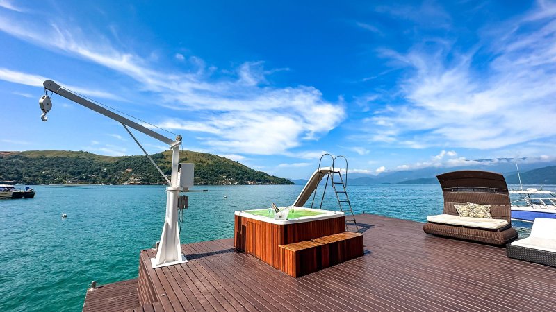 Casa Reformada à venda na costeira do Portogalo Condomínio Portogalo Angra dos Reis - 