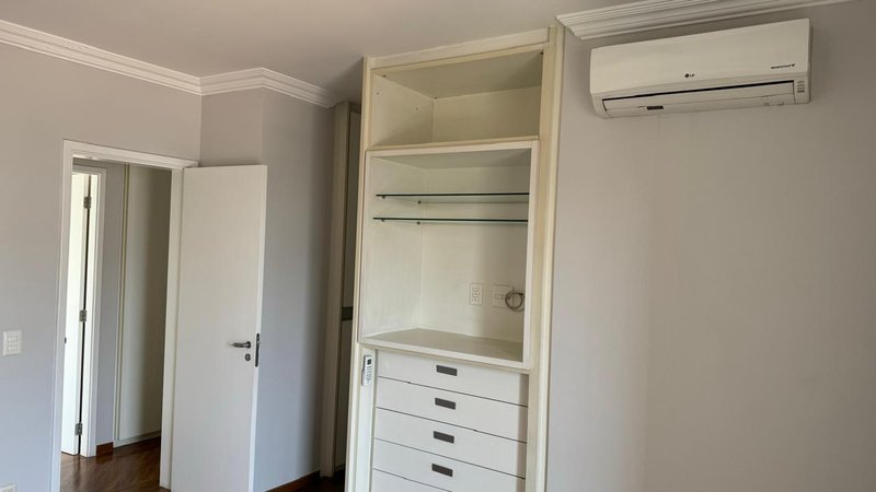 Apartamento com 168m² - 3 suítes, 3 vagas, varanda gourmet - Vila Romana Rua Camilo São Paulo - 
