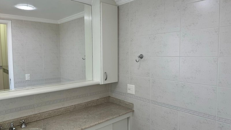 Apartamento com 168m² - 3 suítes, 3 vagas, varanda gourmet - Vila Romana Rua Camilo São Paulo - 