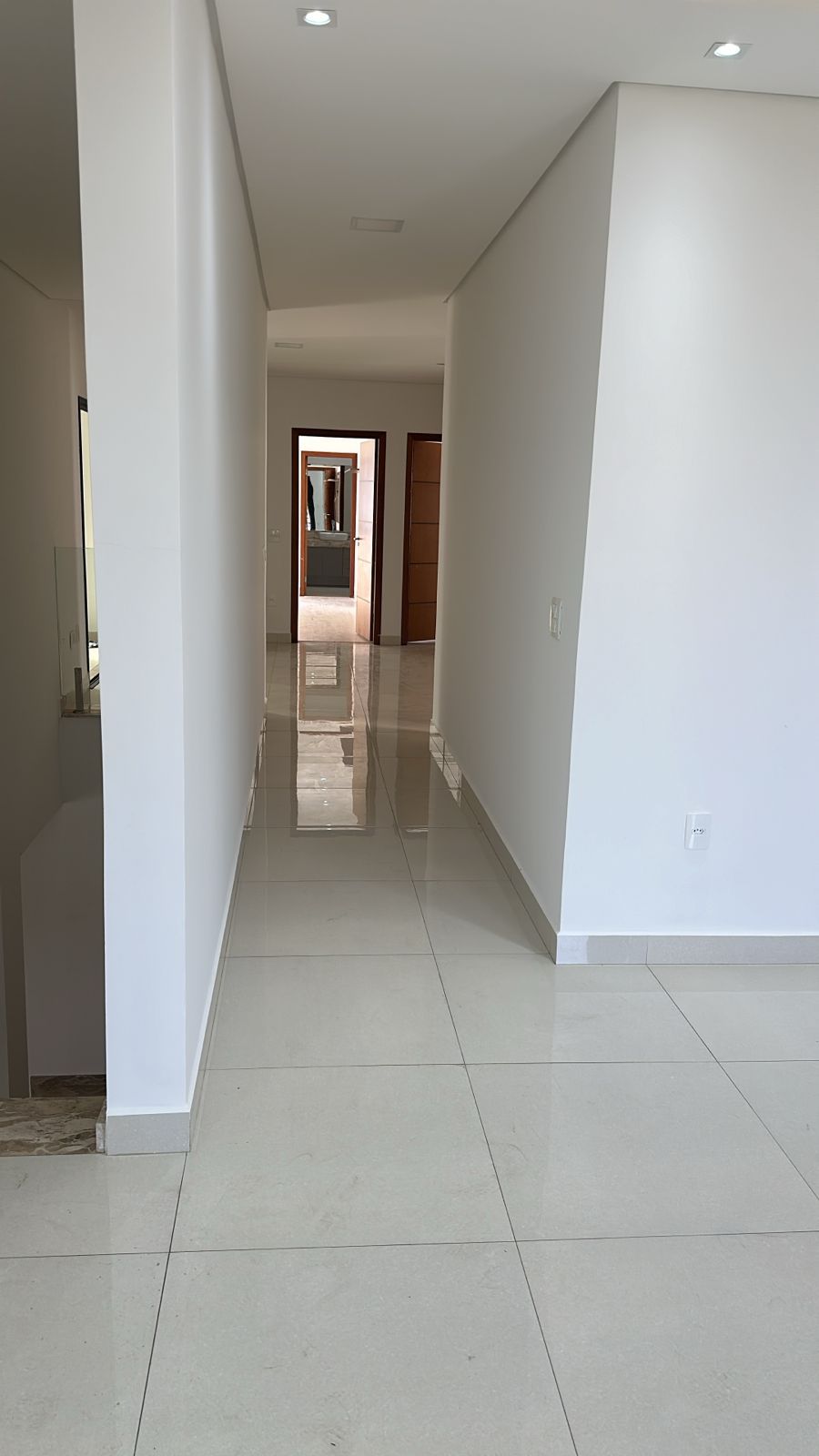 Casa com 3 dormit&oacute;rios,340m&sup2; - Alphaville Nova Esplanada III - Votorantim - SP Alameda Nova Zelândia Votorantim - 