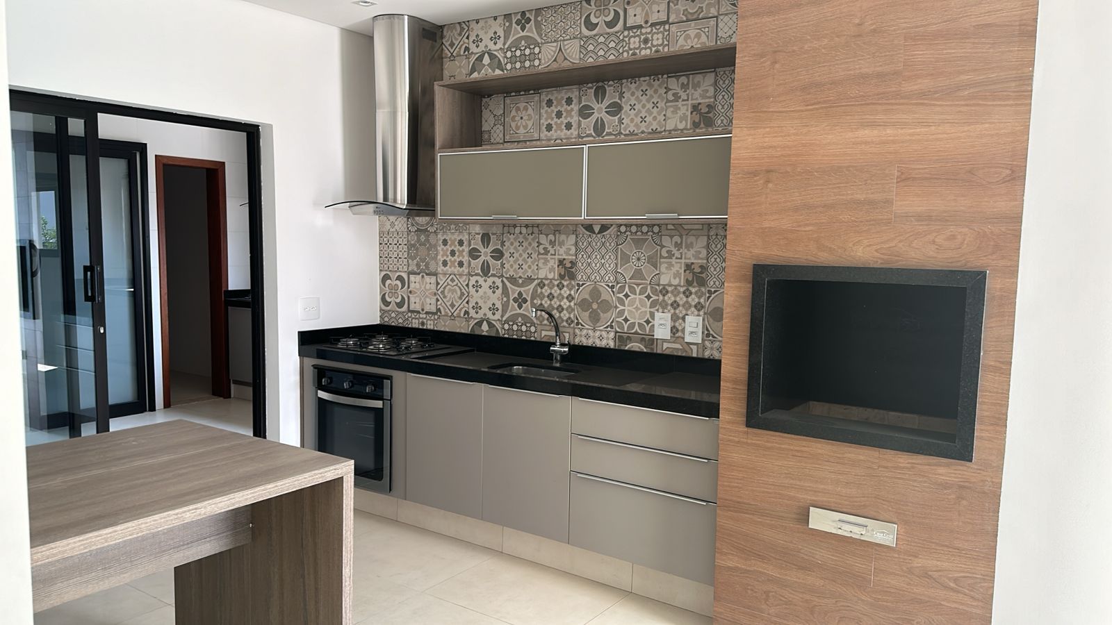 Casa com 3 dormit&oacute;rios,340m&sup2; - Alphaville Nova Esplanada III - Votorantim - SP Alameda Nova Zelândia Votorantim - 