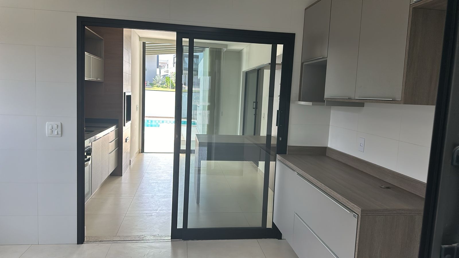 Casa com 3 dormit&oacute;rios,340m&sup2; - Alphaville Nova Esplanada III - Votorantim - SP Alameda Nova Zelândia Votorantim - 