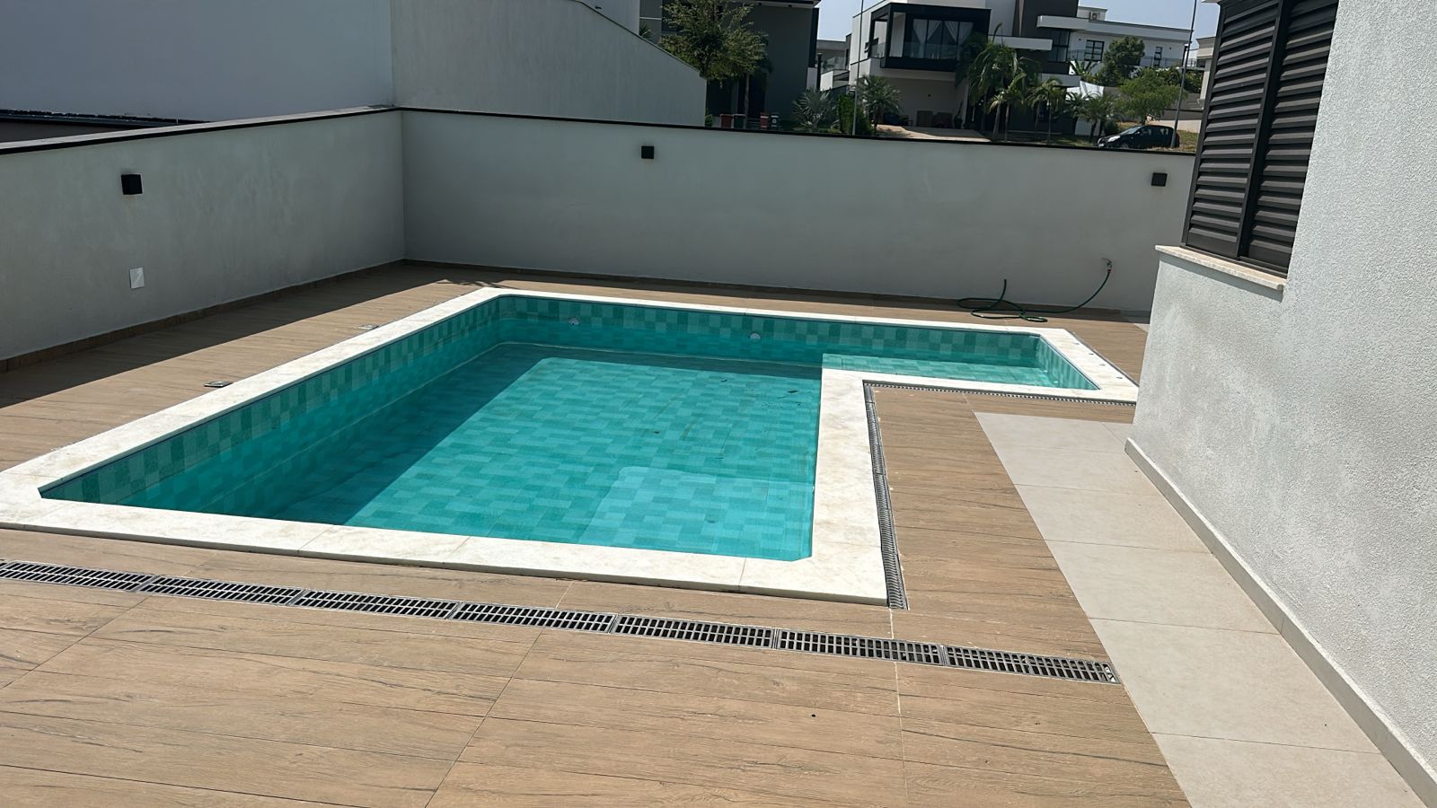 Casa com 3 dormit&oacute;rios,340m&sup2; - Alphaville Nova Esplanada III - Votorantim - SP Alameda Nova Zelândia Votorantim - 
