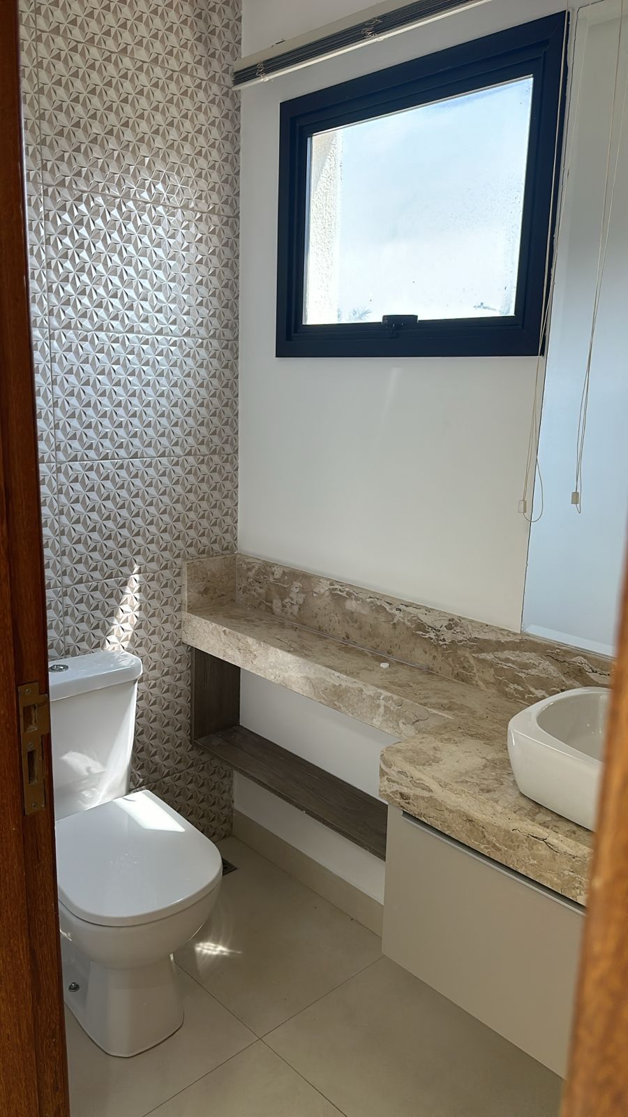 Casa com 3 dormit&oacute;rios,340m&sup2; - Alphaville Nova Esplanada III - Votorantim - SP Alameda Nova Zelândia Votorantim - 