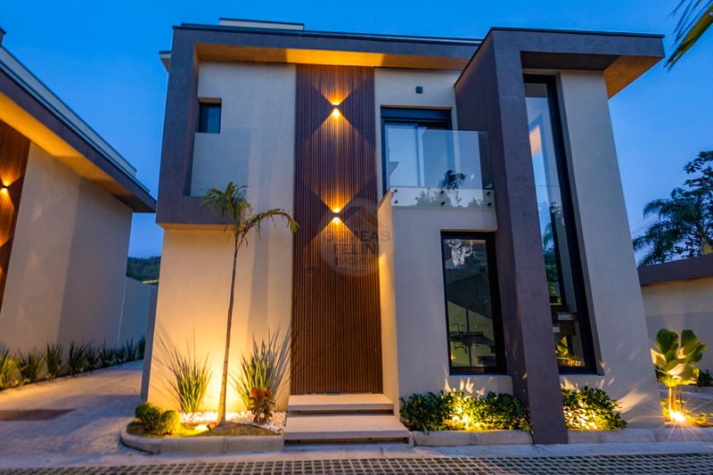 Residencial Pérola Mar, na Praia de Camburi - LANÇAMENTO  São Sebastião - 