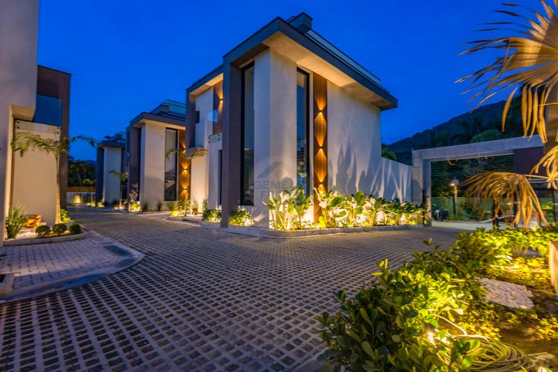 Residencial Pérola Mar, na Praia de Camburi - LANÇAMENTO  São Sebastião - 