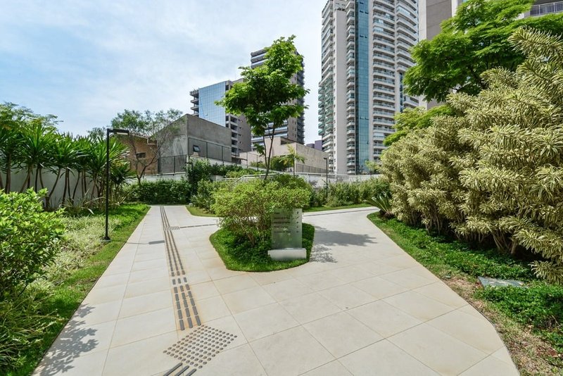 Apartamento a venda - Pinheiros - 1 dormitório 37m² Eugênio de Medeiros São Paulo - 