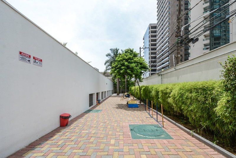 Apartamento a venda - Pinheiros - 1 dormitório 37m² Eugênio de Medeiros São Paulo - 