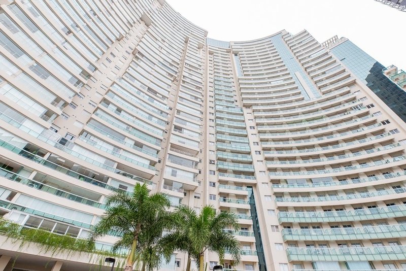 Apartamento a venda - Pinheiros - 1 suíte 72m² Pais Leme São Paulo - 