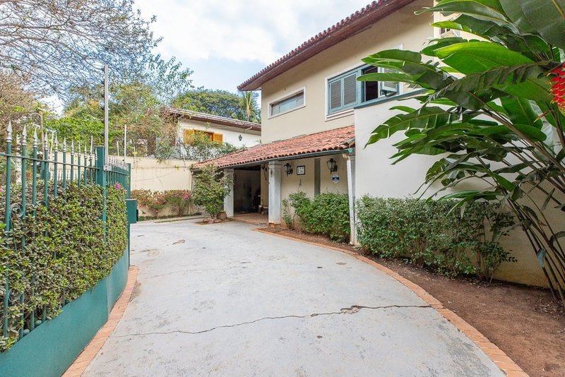 Casa a venda - Alto de Pinheiros - 2 suítes 198m² Antônio Batuira São Paulo - 