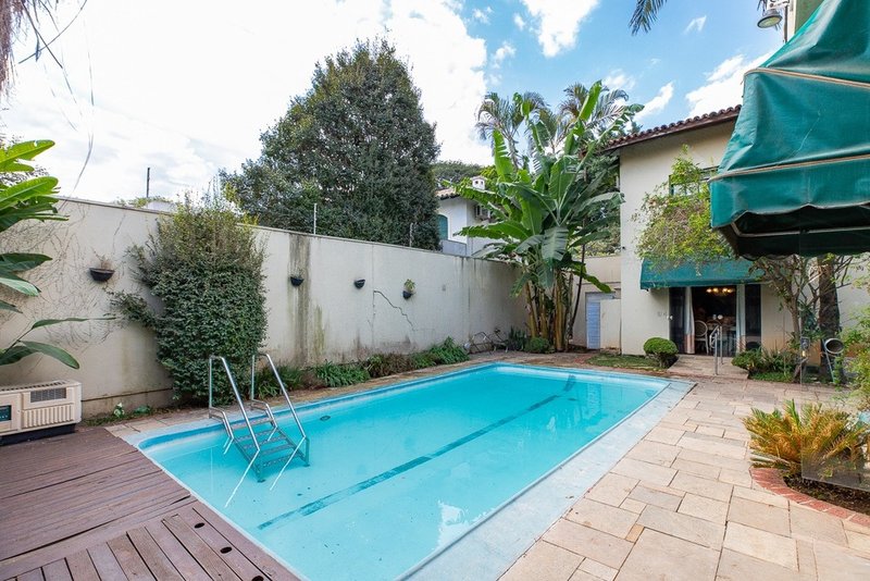 Casa a venda - Alto de Pinheiros - 2 suítes 198m² Antônio Batuira São Paulo - 