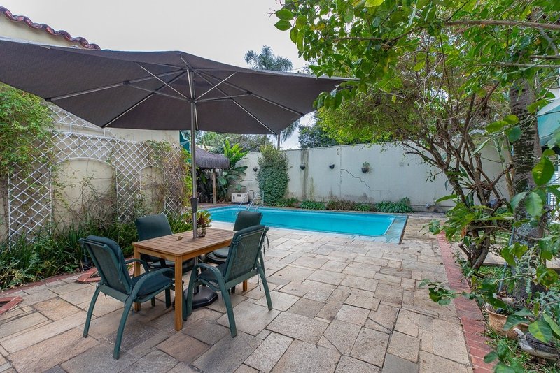 Casa a venda - Alto de Pinheiros - 2 suítes 198m² Antônio Batuira São Paulo - 