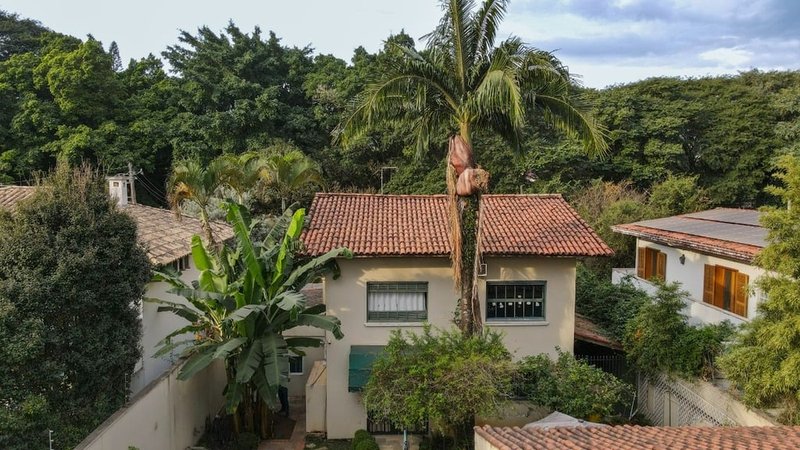 Casa a venda - Alto de Pinheiros - 2 suítes 198m² Antônio Batuira São Paulo - 