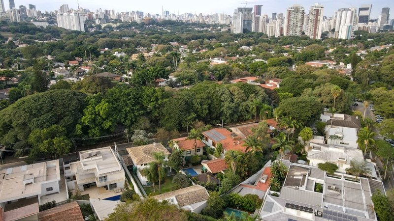 Casa a venda - Alto de Pinheiros - 2 suítes 198m² Antônio Batuira São Paulo - 