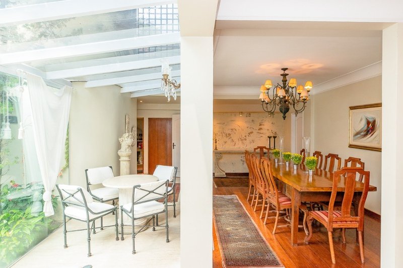 Casa a venda - Alto de Pinheiros - 2 suítes 480m² Umburanas São Paulo - 