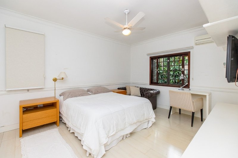 Casa a venda - Alto de Pinheiros - 2 suítes 480m² Umburanas São Paulo - 