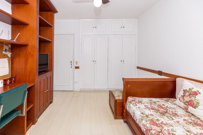 Casa a venda - Alto de Pinheiros - 2 suítes 480m² Umburanas São Paulo - 