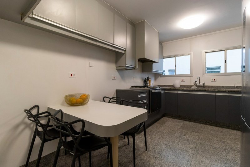 Apartamento a venda - Paraiso - 2 suítes 187m² Sampaio Viana São Paulo - 
