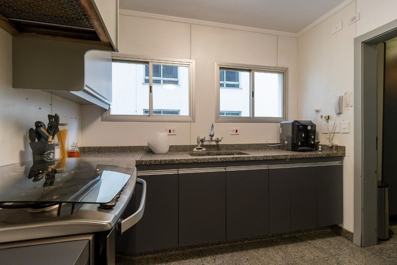 Apartamento a venda - Paraiso - 2 suítes 187m² Sampaio Viana São Paulo - 