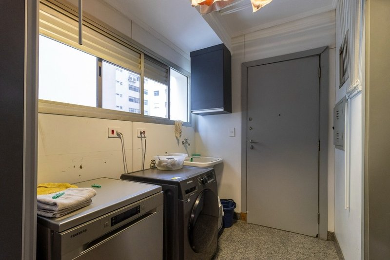 Apartamento a venda - Paraiso - 2 suítes 187m² Sampaio Viana São Paulo - 
