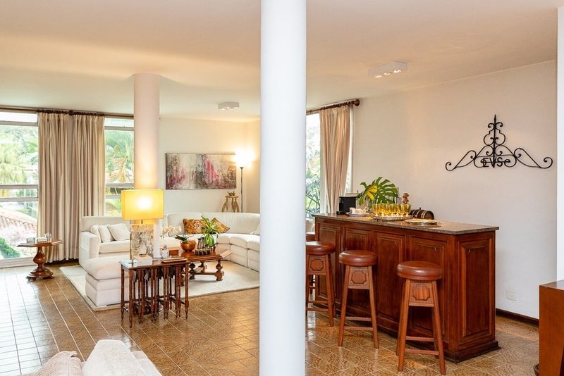 Casa a venda - Alto de Pinheiros - 2 suítes 541m² Caraça São Paulo - 