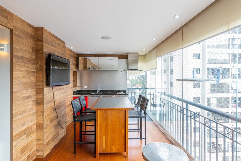 Apartamento a venda - Pinheiros - 3 suítes 150m² Alves Guimarães São Paulo - 