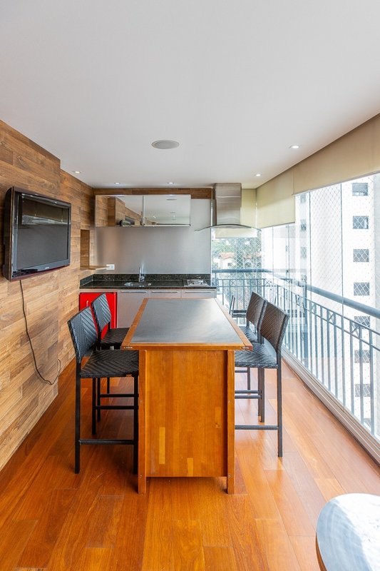 Apartamento a venda - Pinheiros - 3 suítes 150m² Alves Guimarães São Paulo - 