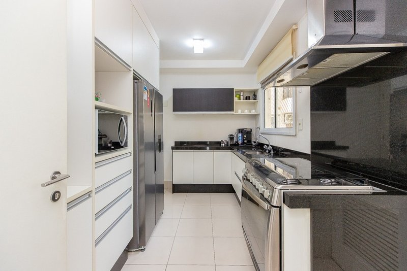 Apartamento a venda - Pinheiros - 3 suítes 150m² Alves Guimarães São Paulo - 