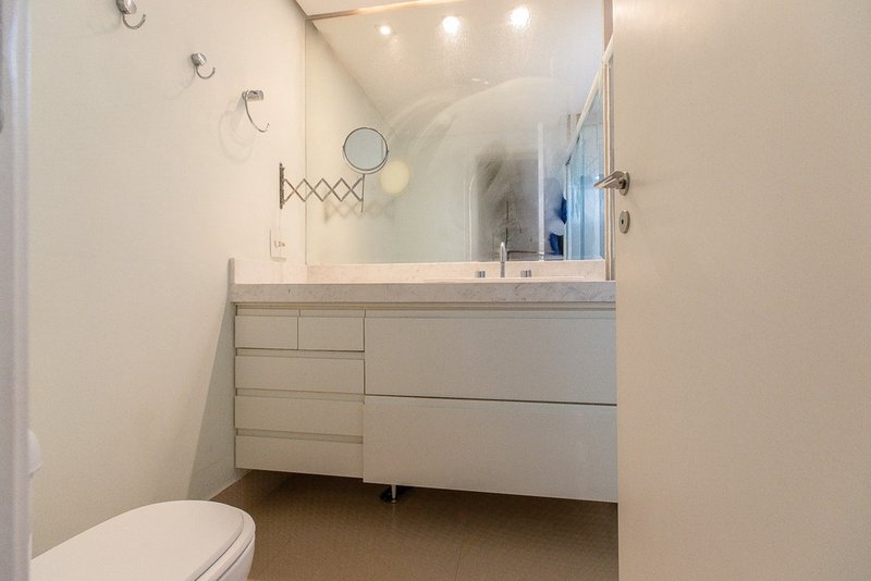 Apartamento a venda - Pinheiros - 3 suítes 150m² Alves Guimarães São Paulo - 