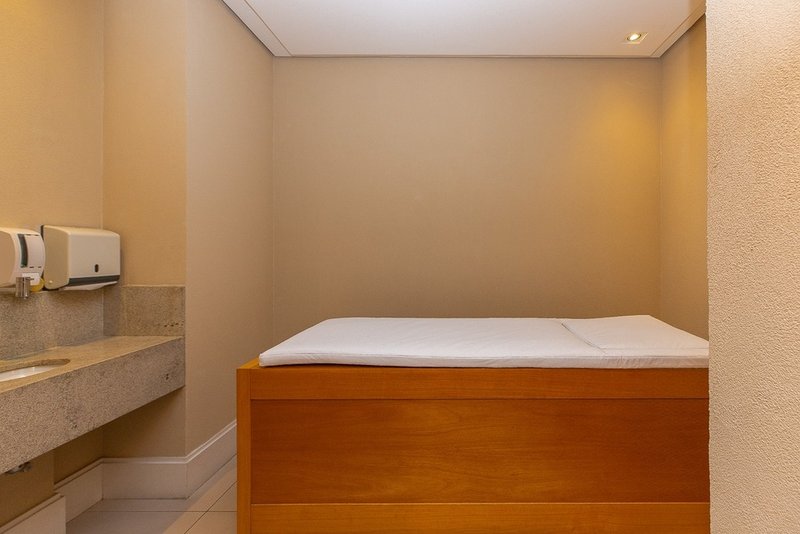 Apartamento a venda - Pinheiros - 3 suítes 150m² Alves Guimarães São Paulo - 
