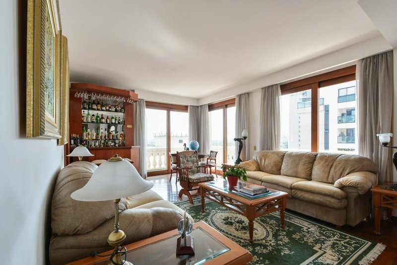 Apartamento a venda - Pinheiros - 3 suítes 246m² Costa Carvalho São Paulo - 