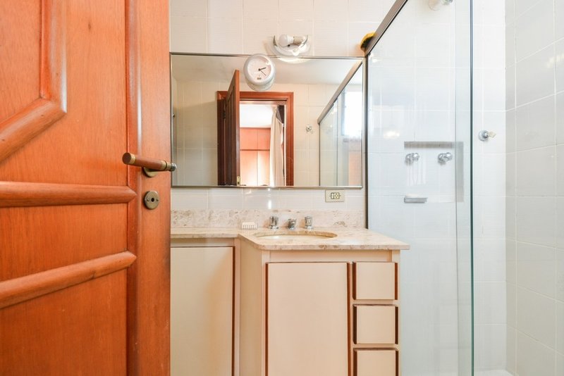 Apartamento a venda - Pinheiros - 3 suítes 246m² Costa Carvalho São Paulo - 