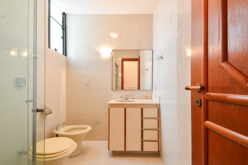 Apartamento a venda - Pinheiros - 3 suítes 246m² Costa Carvalho São Paulo - 