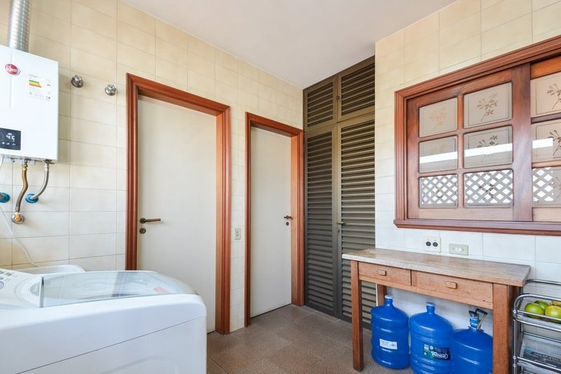 Apartamento a venda - Pinheiros - 3 suítes 246m² Costa Carvalho São Paulo - 