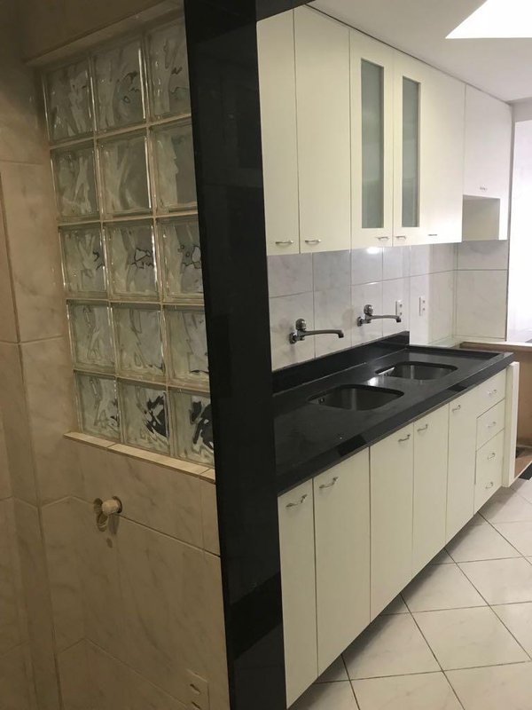 Apartamento à venda com 4 quartos sendo 2 suites, 147,00m² área útil por R$ 810.000,00 Avenida Bernardo Vieira de Melo Jaboatão dos Guararapes - 