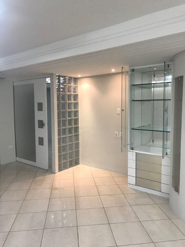Apartamento à venda com 4 quartos sendo 2 suites, 147,00m² área útil por R$ 810.000,00 Avenida Bernardo Vieira de Melo Jaboatão dos Guararapes - 