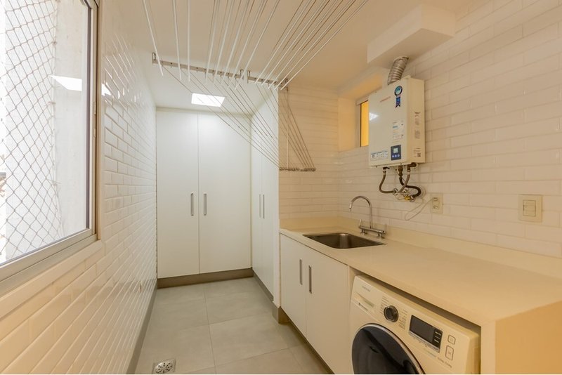 Apartamento a venda - Itaim Bibi - 2 suítes 138m² Doutor Renato Paes de Barros São Paulo - 