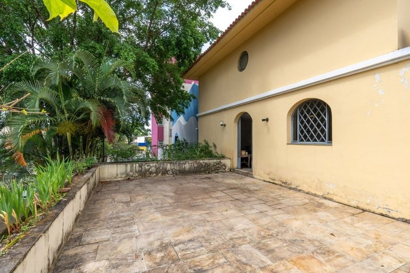 Casa a venda - Jardim Guedala - 3 suítes 417m² General Sena Vasconcelos São Paulo - 