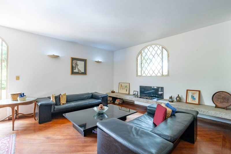Casa a venda - Jardim Guedala - 3 suítes 417m² General Sena Vasconcelos São Paulo - 